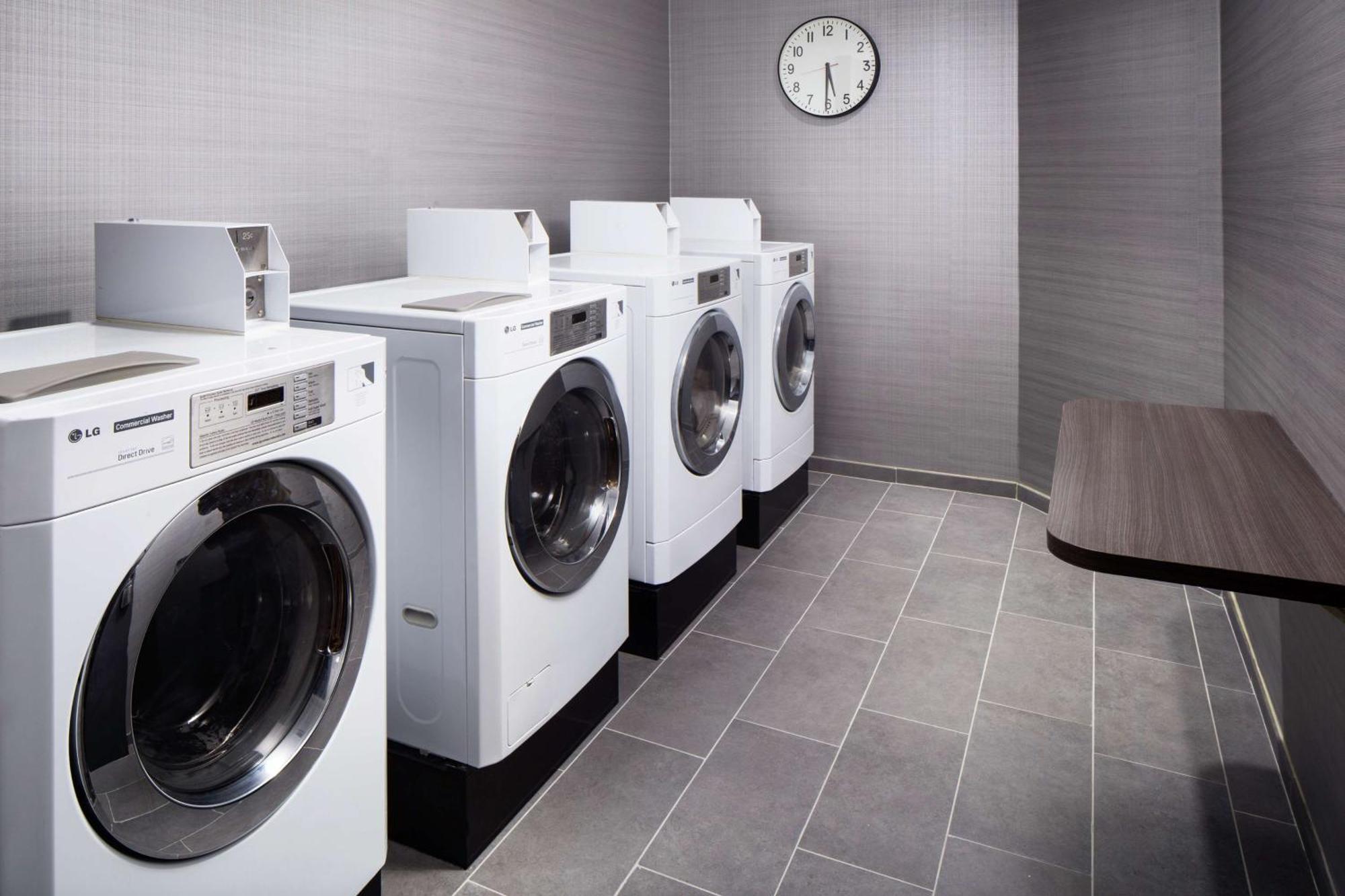 Homewood Suites By Hilton Atlanta Lenox Buckhead Екстер'єр фото
