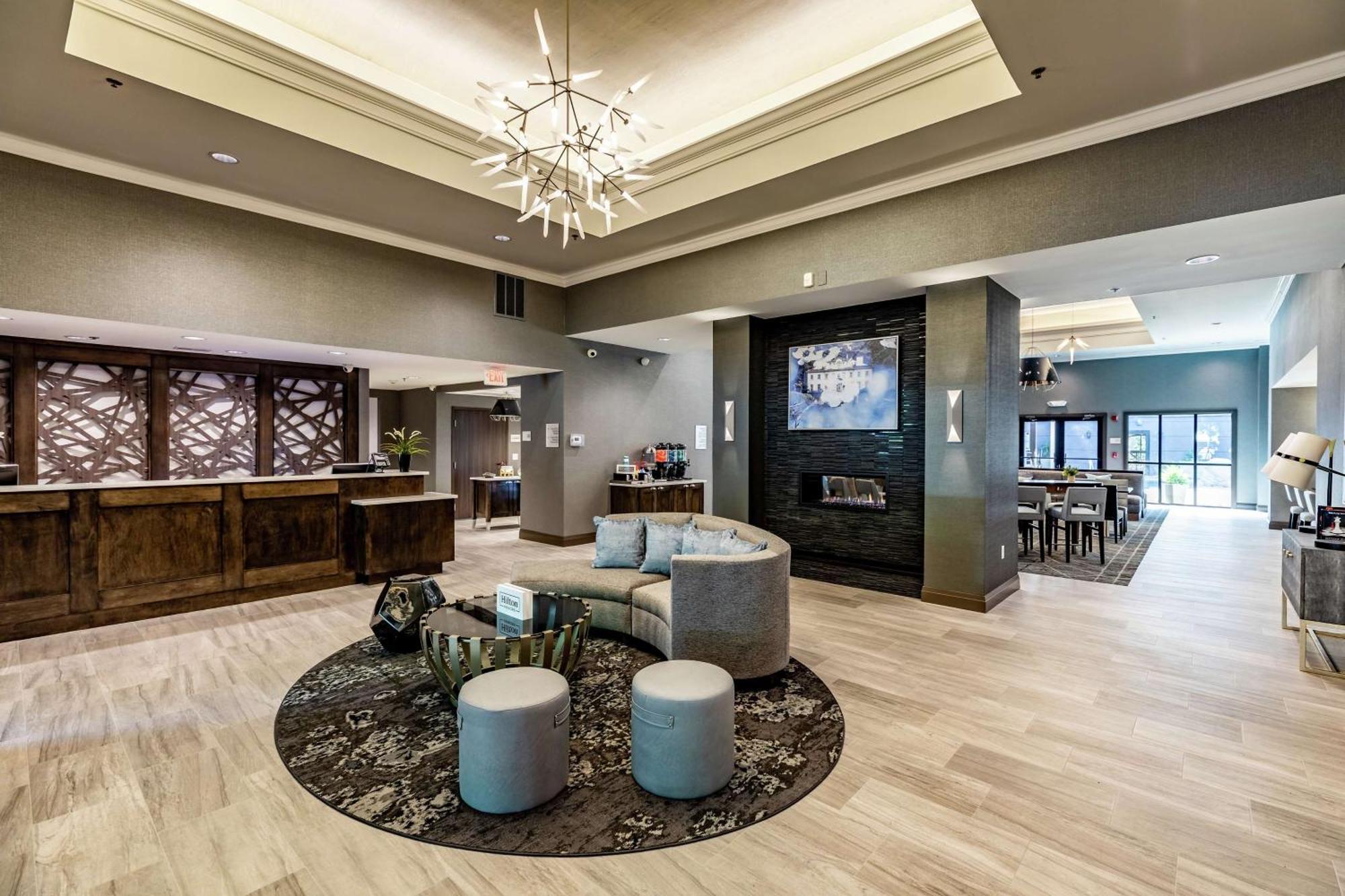 Homewood Suites By Hilton Atlanta Lenox Buckhead Екстер'єр фото